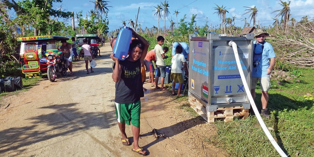 Professionals of Budapest Waterworks in mission - after the tsunami in Sri Lanka