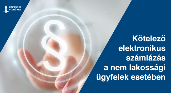A kép illusztráció: egy digitális átlátszó táblán látható nagyobb paragrafusjelre mutat rá egy emberi kéz.