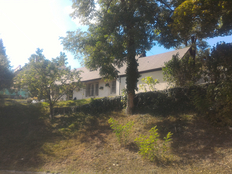 Kiadó iroda, rendelő - Tóth Lőrinc utca 10.